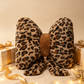 🐆🛒 -50% ! 🎠Coussin Léopard à Nœud – Fourrure Synthétique, Coton PP Haute Résilience & Design Ergonomique